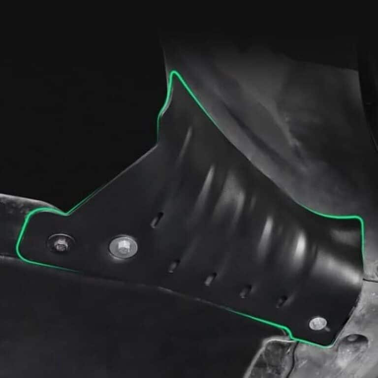 Plaque de protection du tuyau de liquide de refroidissement Tesla Model 3 Y