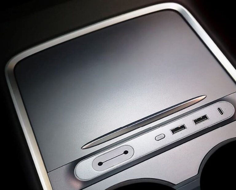 Chargeur USB et médias console centrale Tesla Model 3 Y