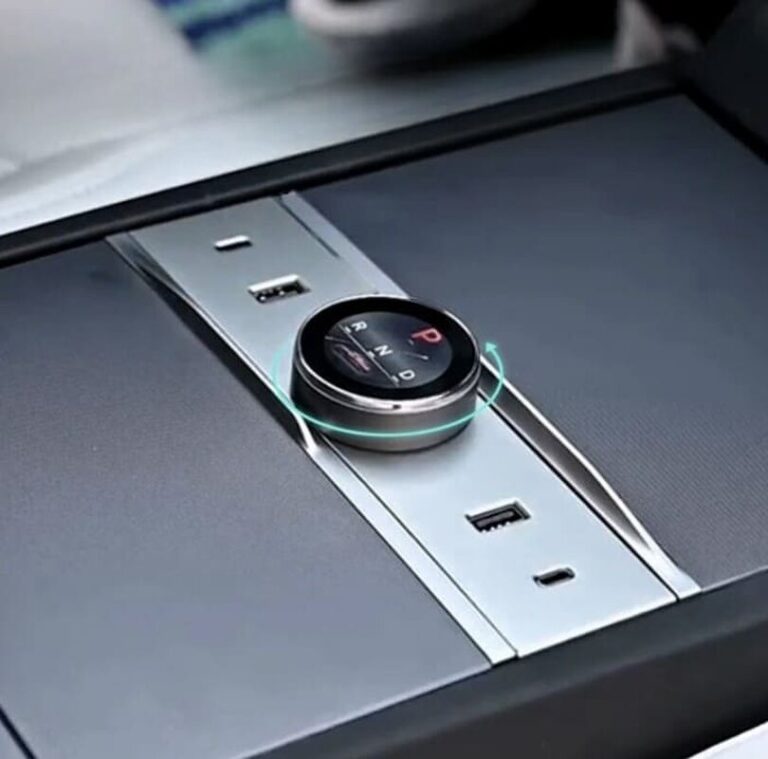 Boite de vitesse Tesla et hub usb Model 3 Y