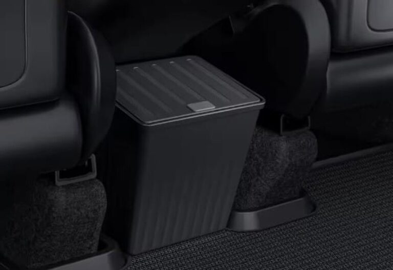 Boite rangement passager arrière Tesla Model Y (1)