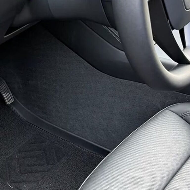 Protection moquette console centrale Tesla Model Y (1)