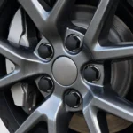 Cache boulon roue et moyeu central Tesla Model Y 3